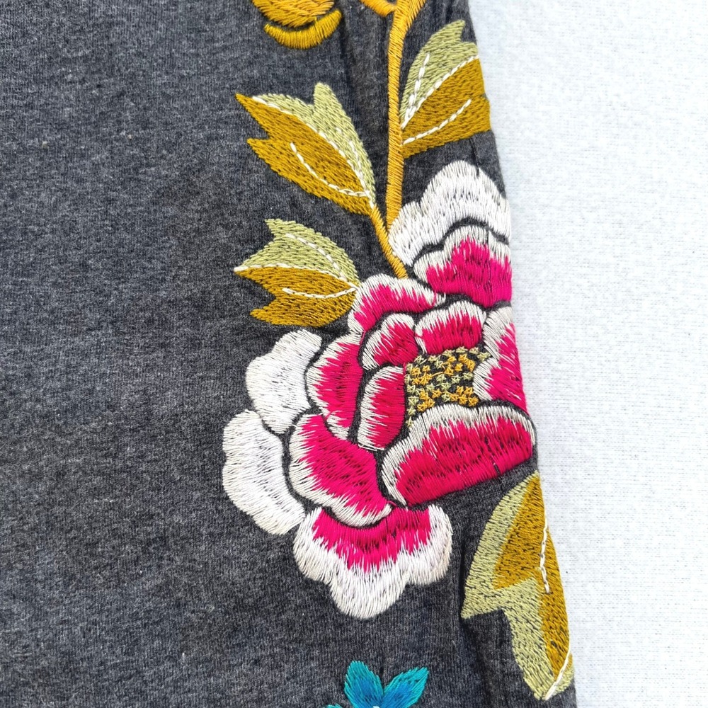 JOHNNY WAS Celina High Waist Flare Legging Gray PS (6-8) Embroidered Floral Bird - Picture 9 of 9